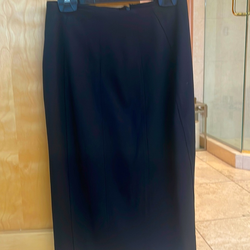White House Black Market– skirt